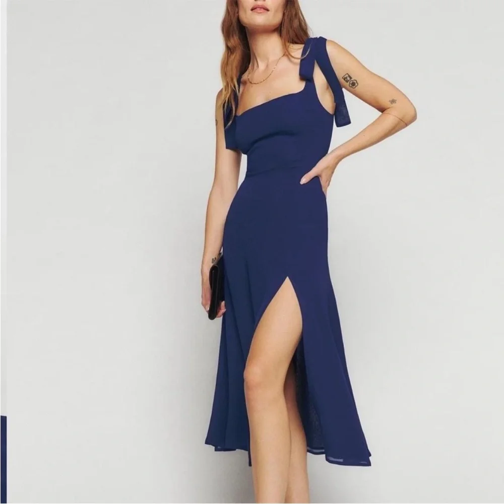 Reformation Twilight Dress in Danube - Picture 2 of 11